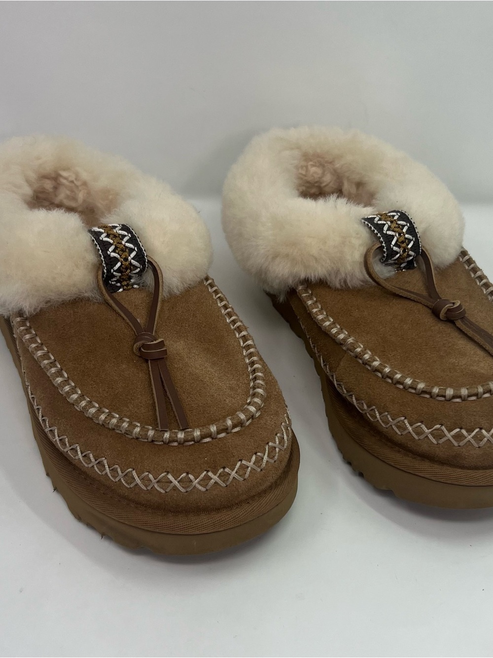 UGG Women's Tasman Alpine Slippers Women's Size 8 Tan With Light Tan Fur Chunky